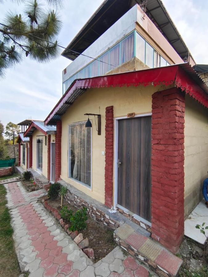 Little Heart Resort Chail Esterno foto