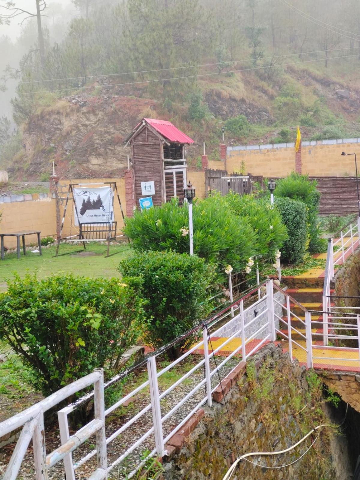 Little Heart Resort Chail Esterno foto