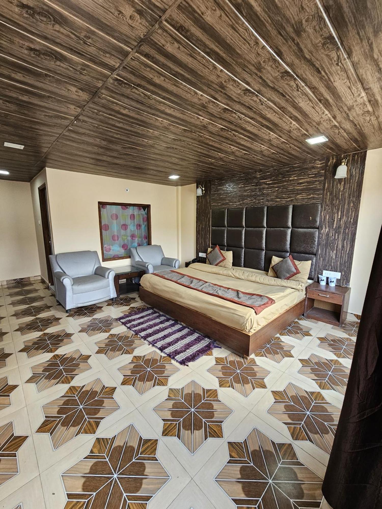 Little Heart Resort Chail Esterno foto